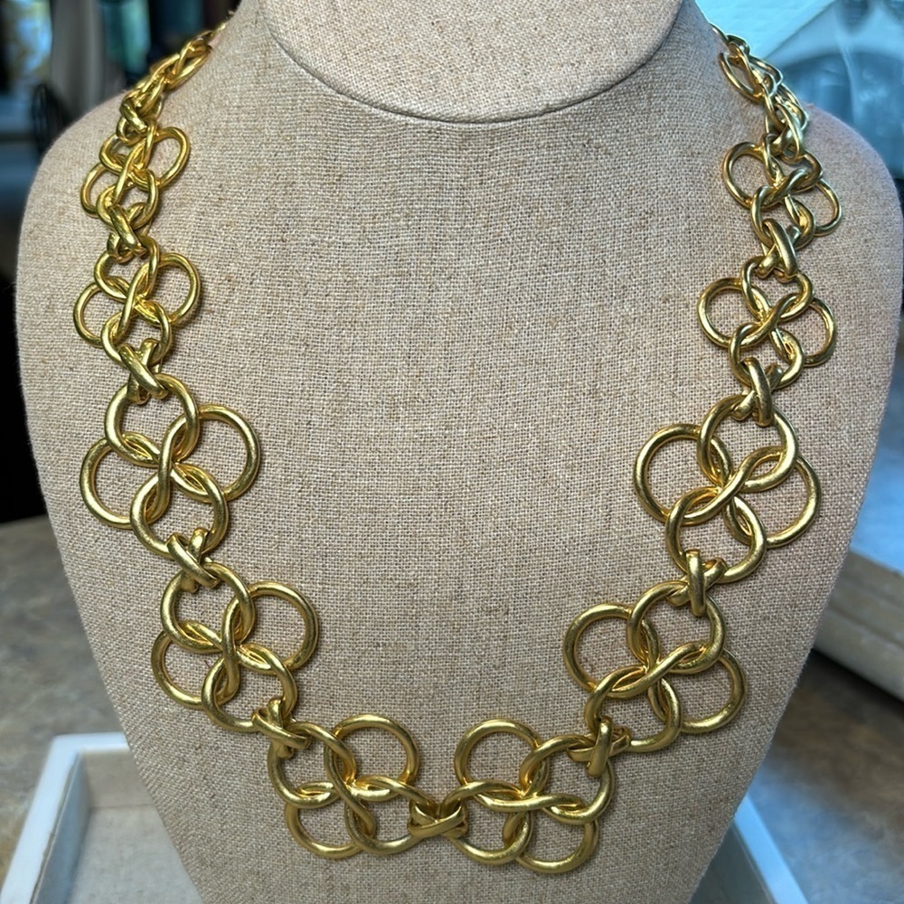 Stella And Dot Gold Crosby necklace